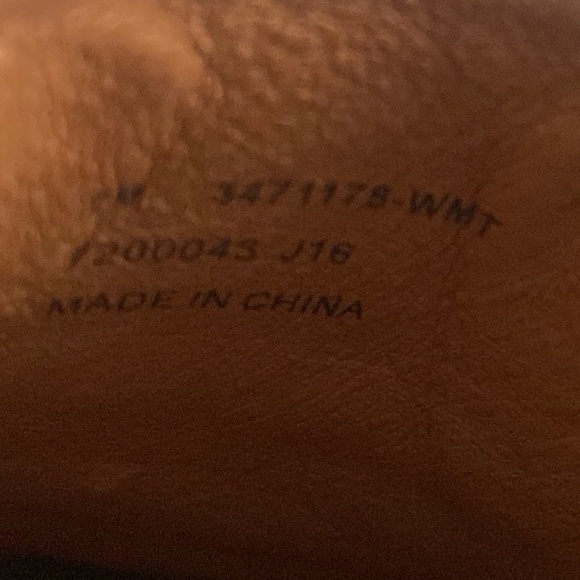 FRYE Suede Classic Sneaker Size 7 Beige Brown Color Block Minimalist Fall OOTD - Picture 15 of 16